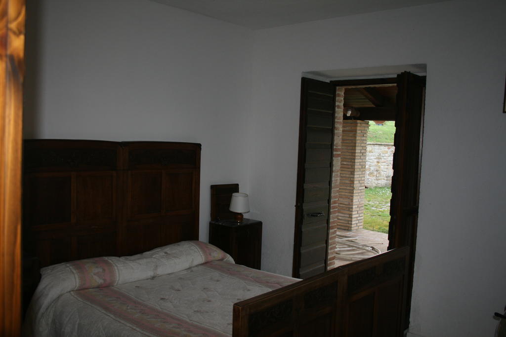 Colle Del Sole Farm stay Gubbio